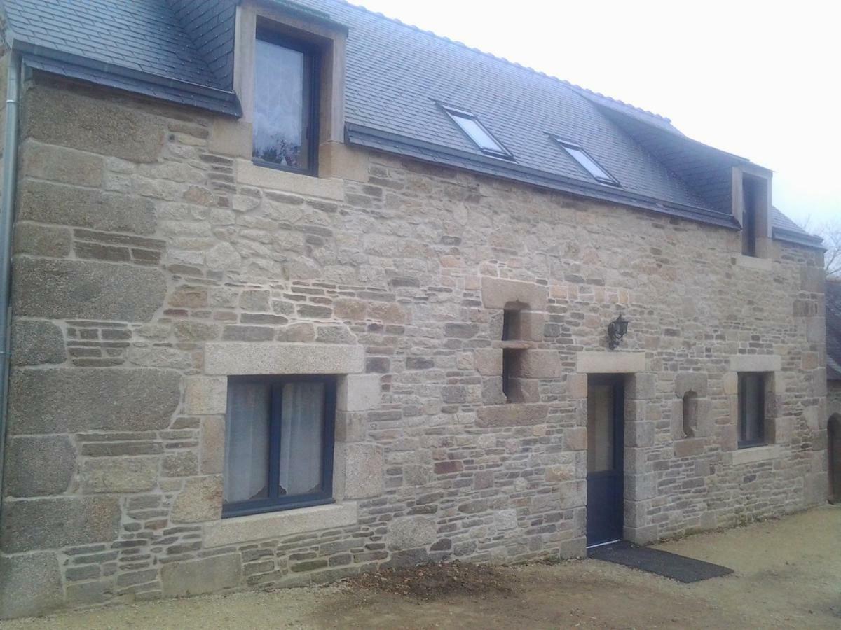 Domaine Le Puits De Jeanne Hotel Plouégat-Moysan Exterior photo